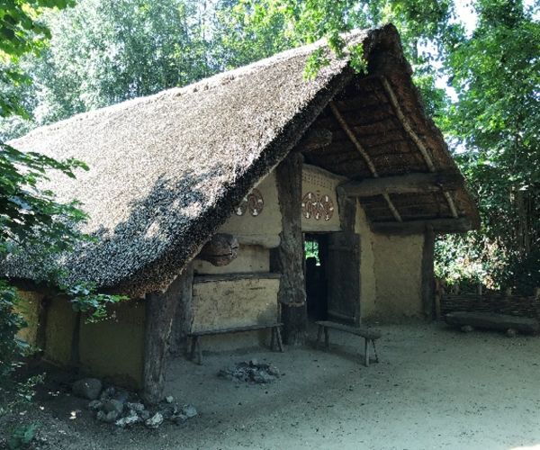 Huis of boerderij van de Bandkeramiek